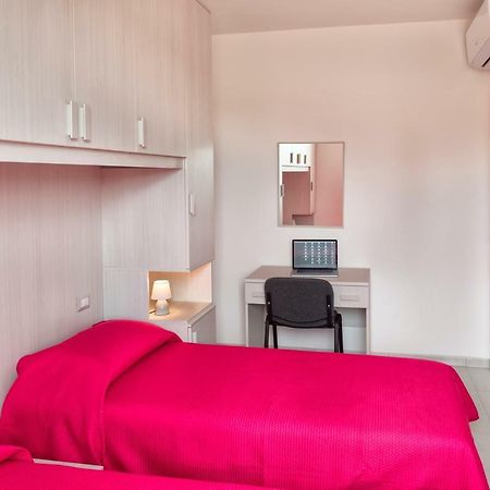 Apartments Giuliana บาร์โดลิโน ภายนอก รูปภาพ