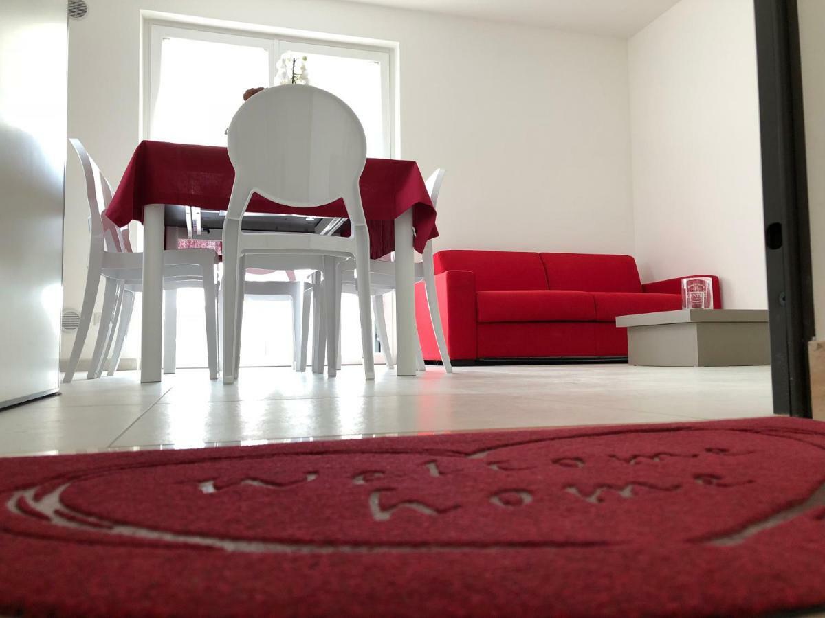 Apartments Giuliana บาร์โดลิโน ภายนอก รูปภาพ