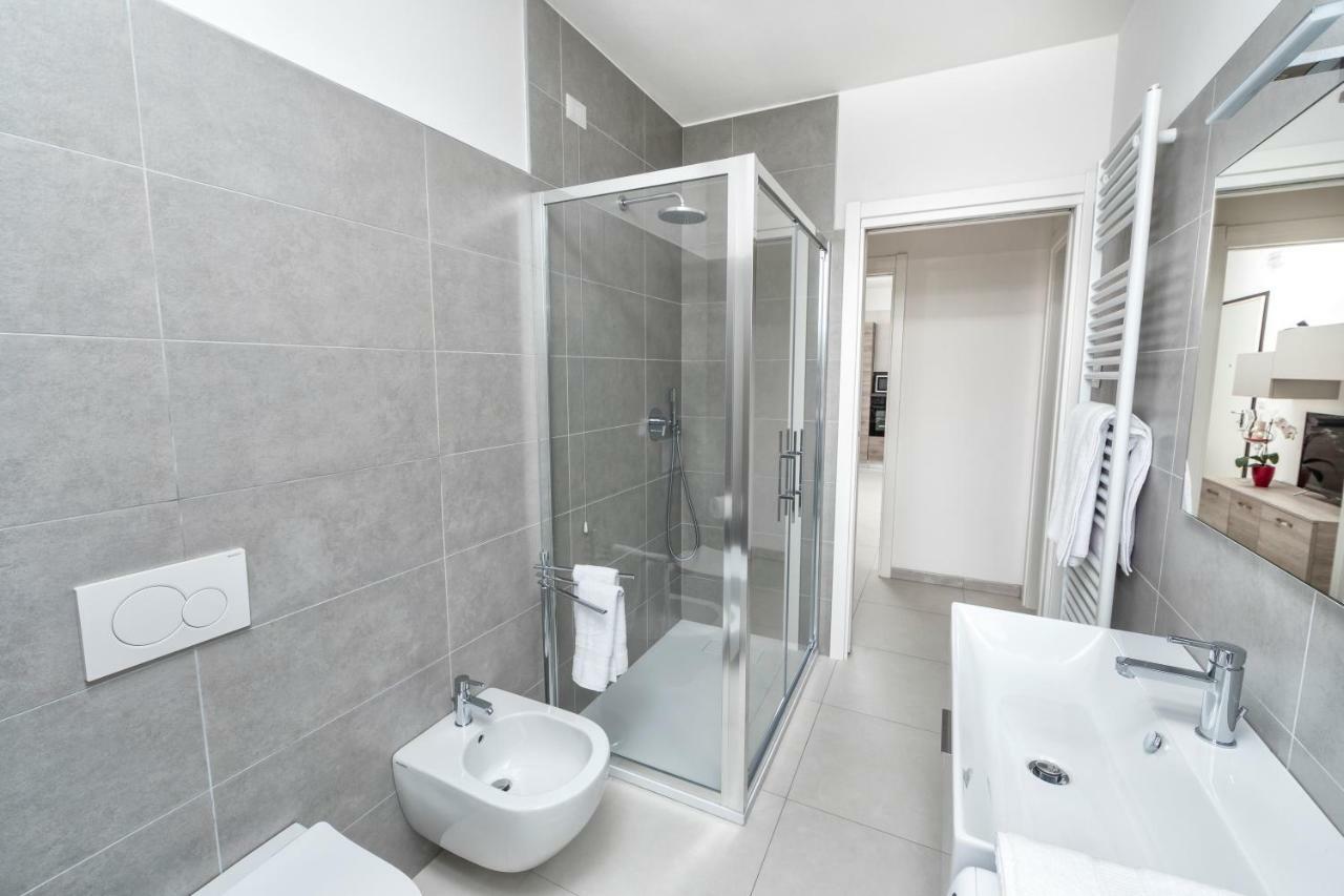 Apartments Giuliana บาร์โดลิโน ภายนอก รูปภาพ